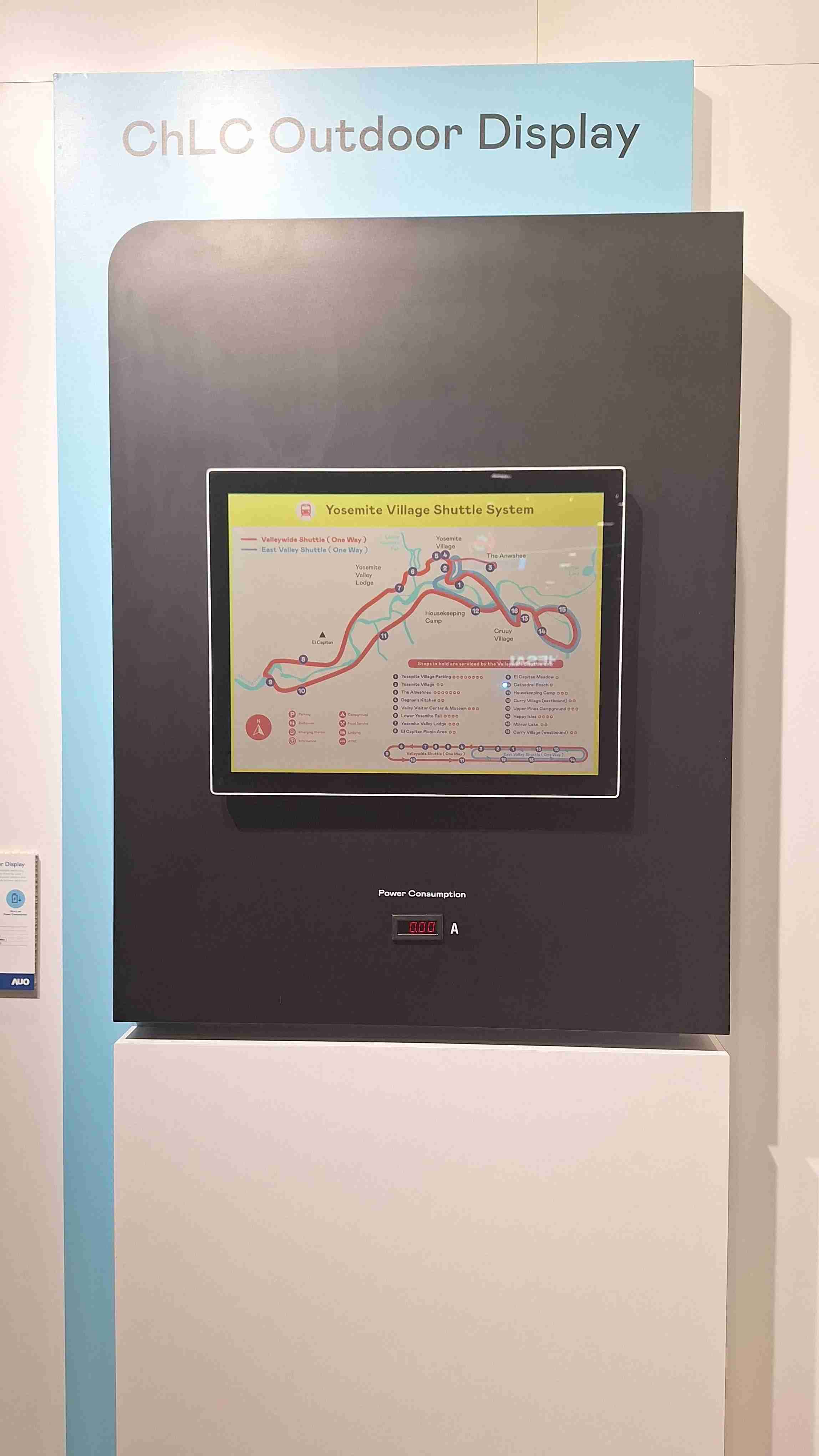 NG大舞台的「胆固醇液晶超低耗能户外全彩显示器」不只环保省电，，，且符合户外严苛使用环境，，，拥有在摄氏-30度至85度下的宽温使用优势，，，并且强光愈强愈能呈现绝佳的色彩饱和度及显示效果，，，，易于安装的特性将成为户外电子看板的新首选。。